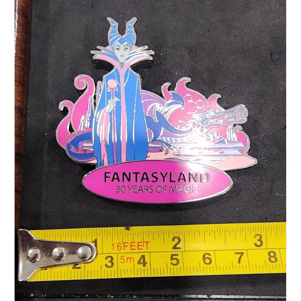 Disney Pin Maleficent Fantasyland 30 years Disneyland Paris DLP LE 700 00041‎